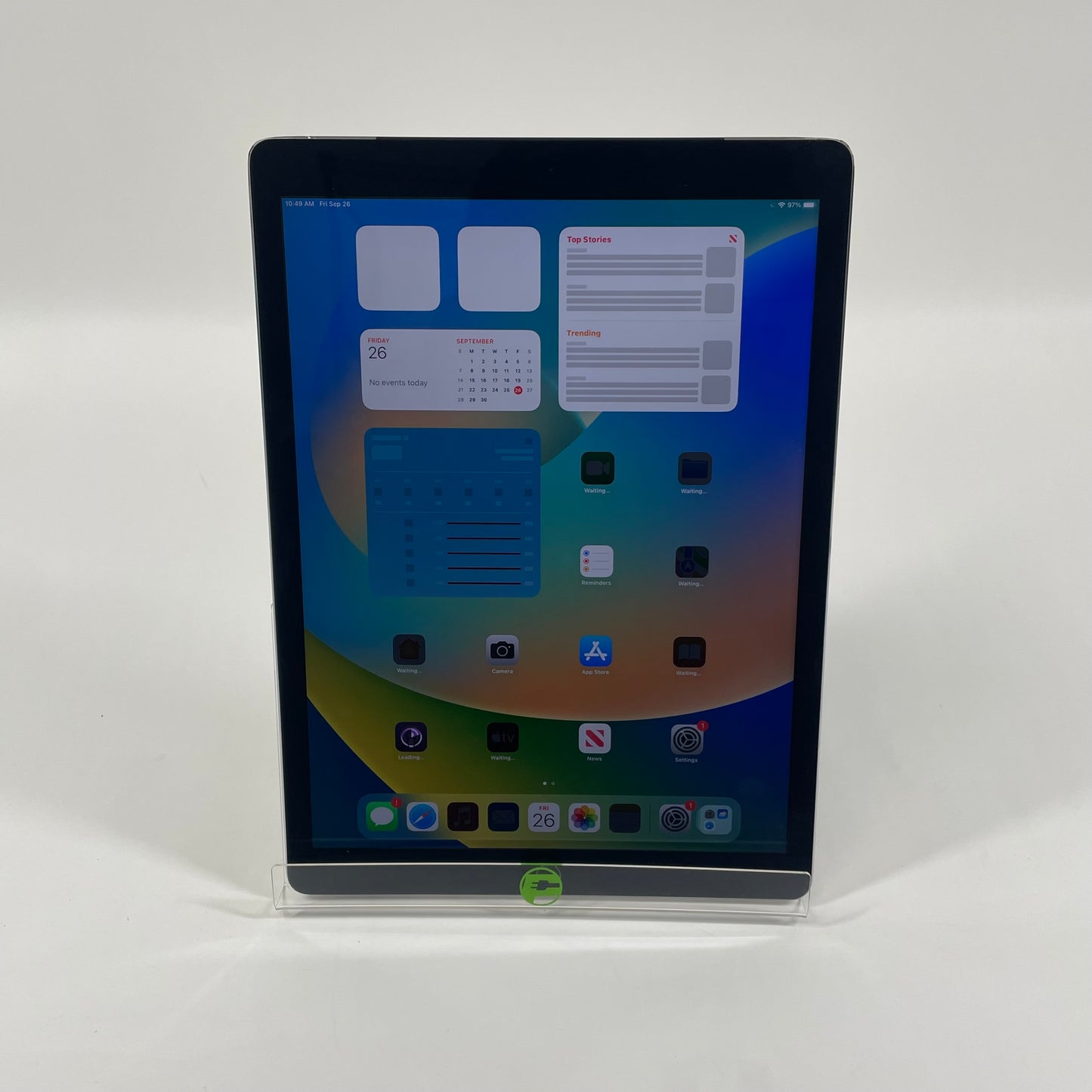 Unlocked Apple iPad Pro 1st Gen 128GB White ML3K2LL/A