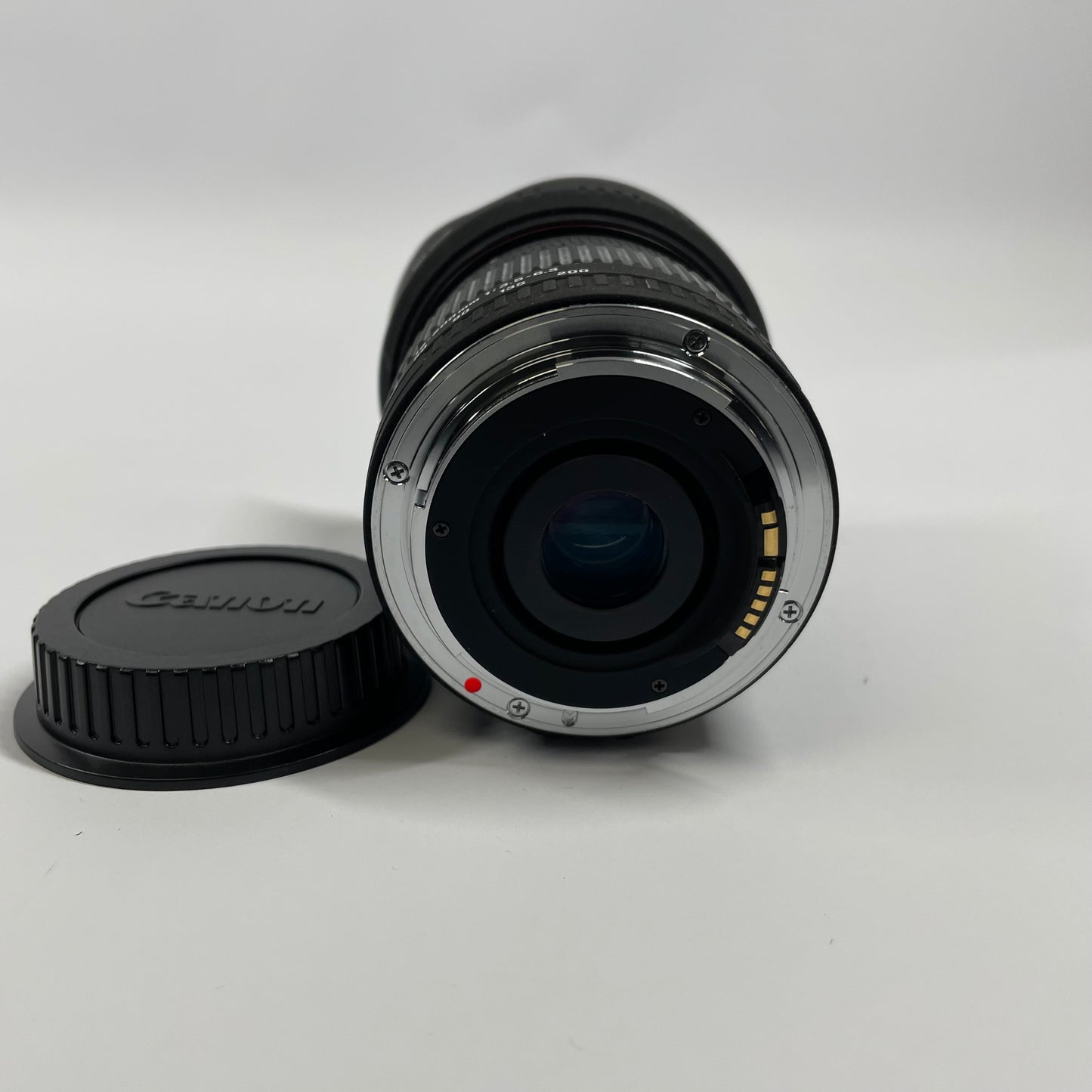 Sigma DC Macro OS HSM Contemporary 18-200mm f/3.5-6.3 DC For Canon EF Mount