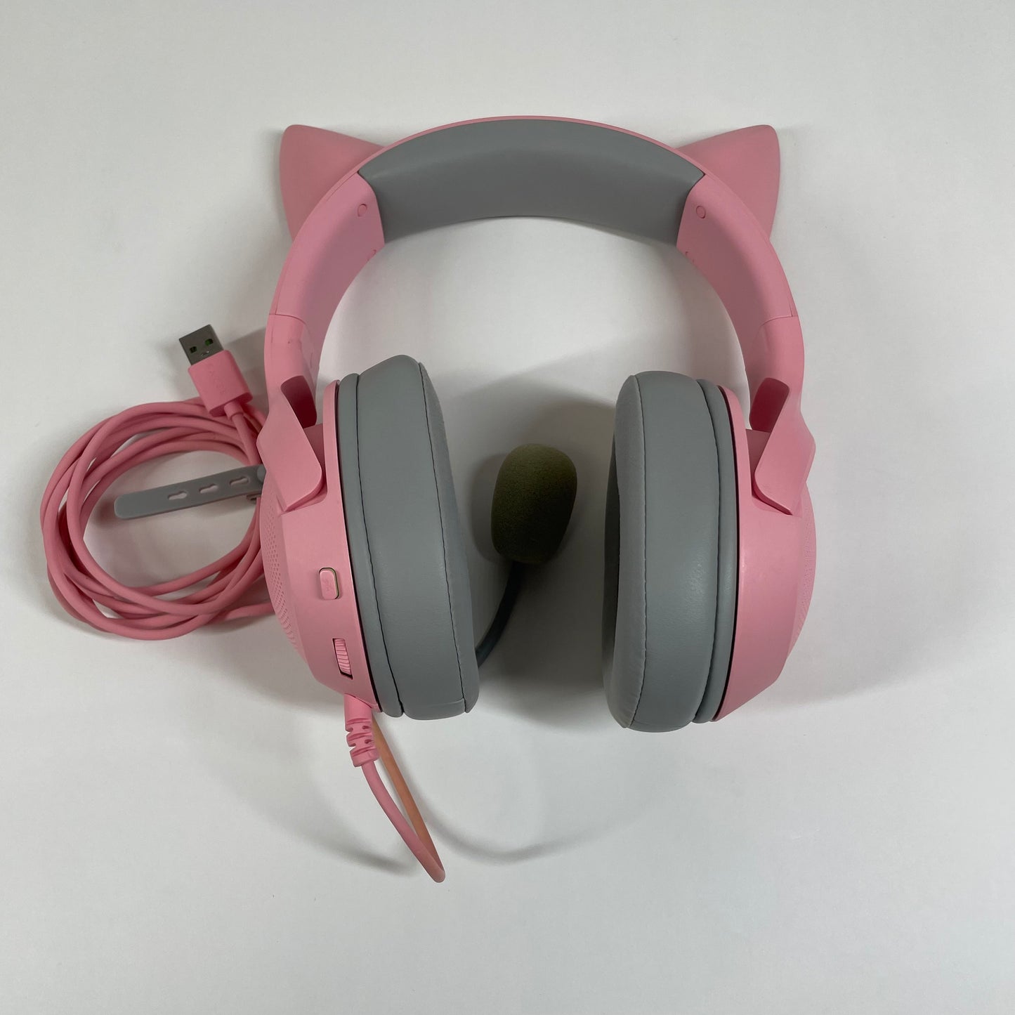 Razer V2 Wired Over-Ear Monitoring Headphones Pink RZ04-04510200-R3U1