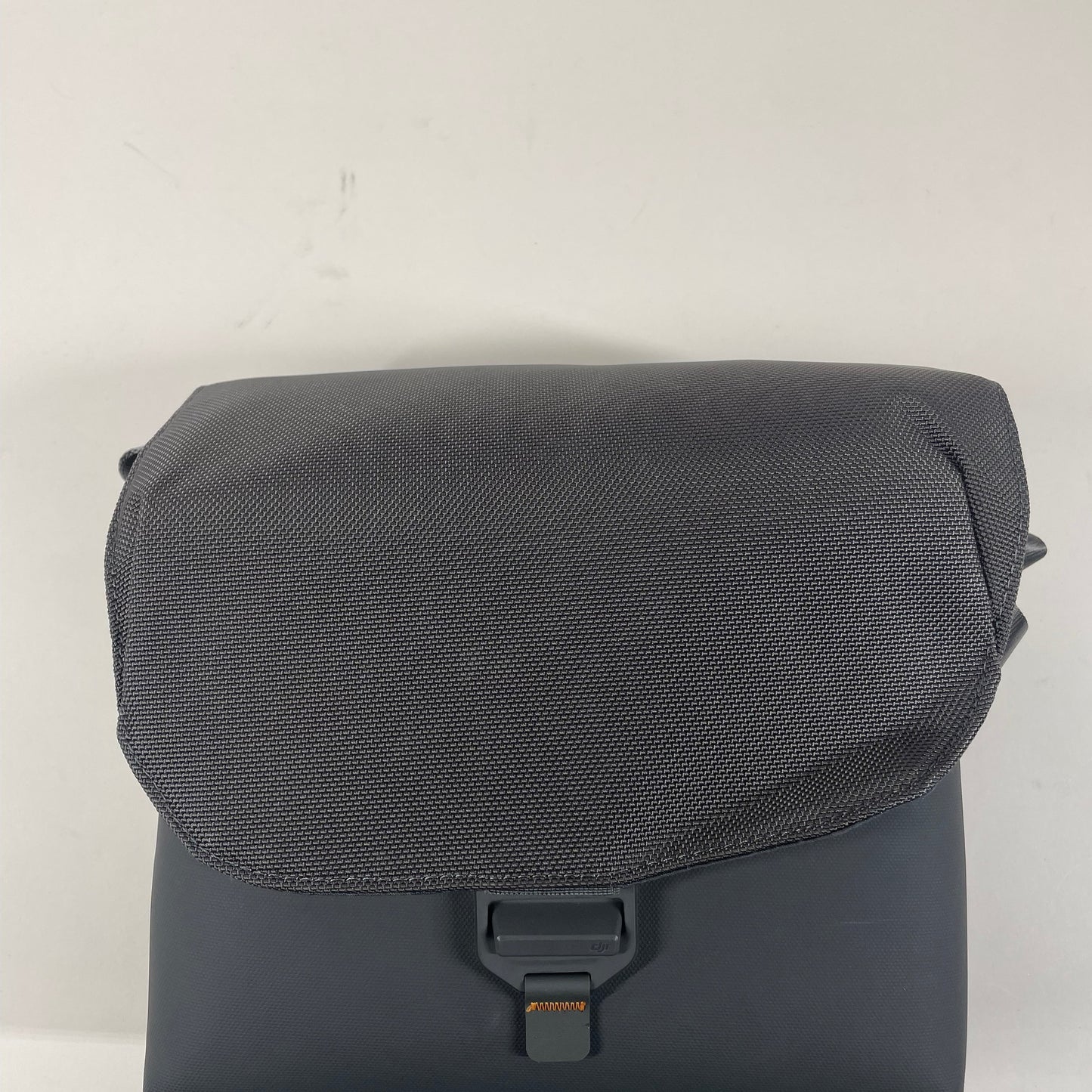 DJI Air 3 Versatile, Mid-Range Foldable Camera Drone CP.MA.00000693.01