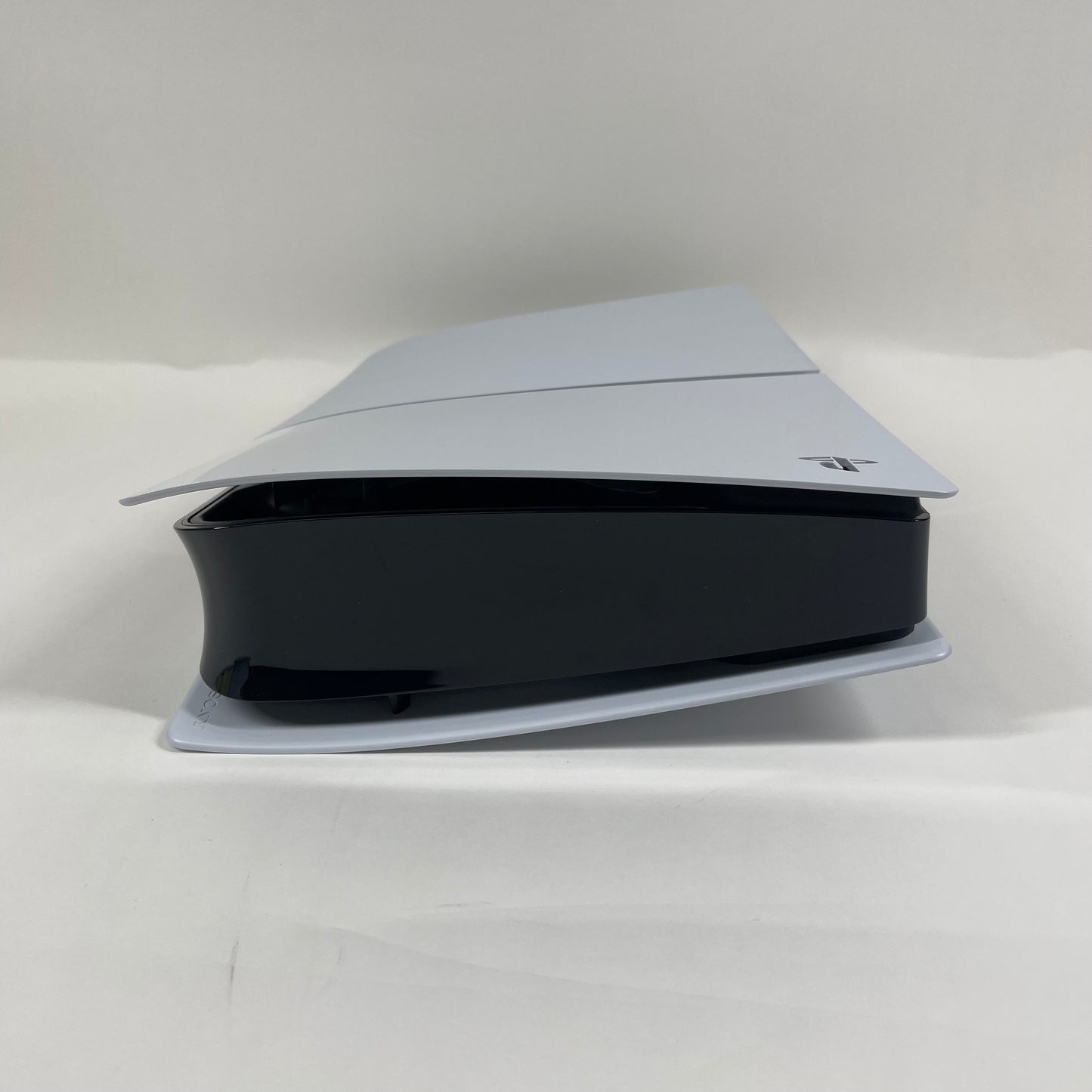 Sony PlayStation 5 Slim Digital Edition PS5 1TB White
CFI-2015