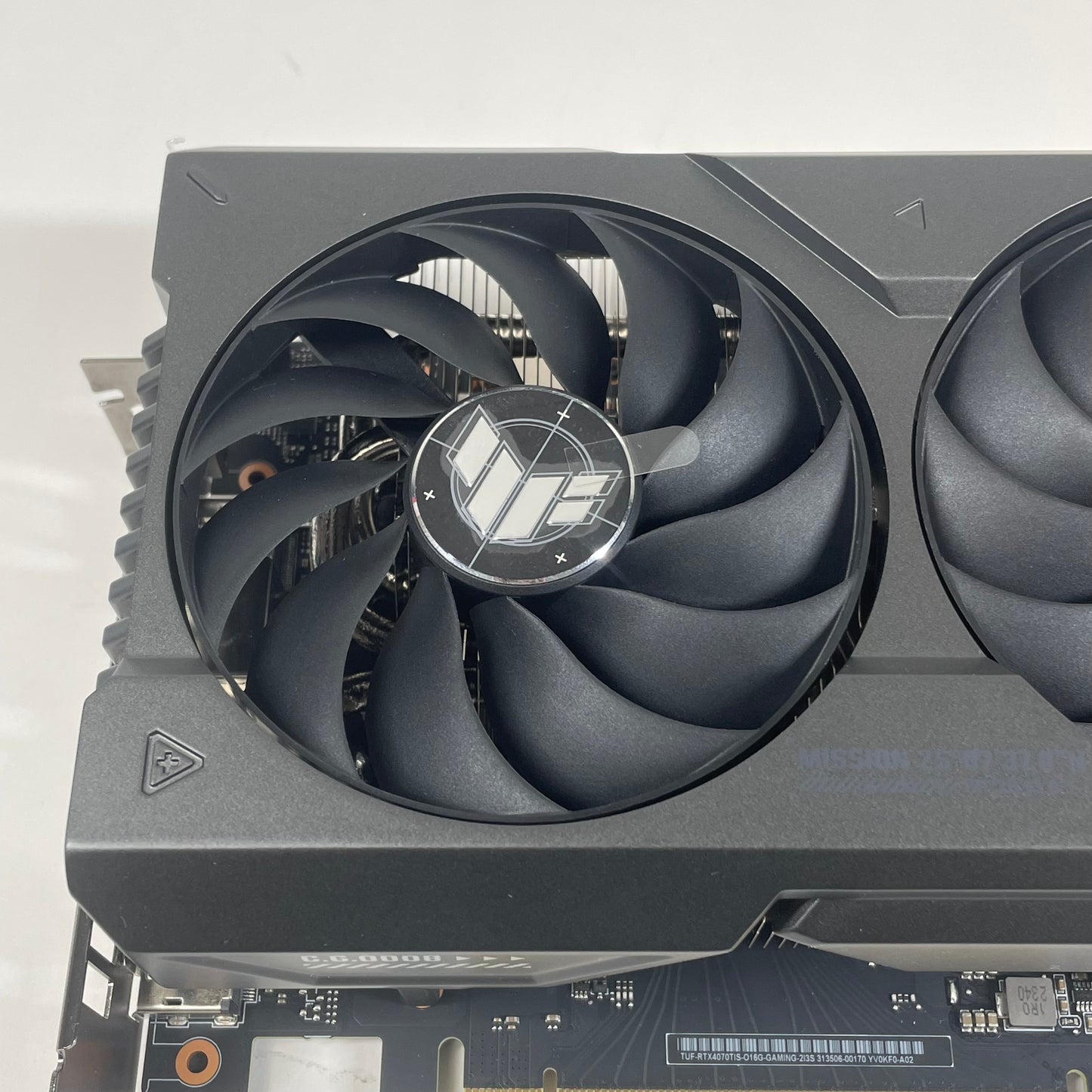 NVIDIA GeForce RTX 4070 Ti SUPER 16GB Graphics Card TUF-RTX4070TIS-016G-GAMING