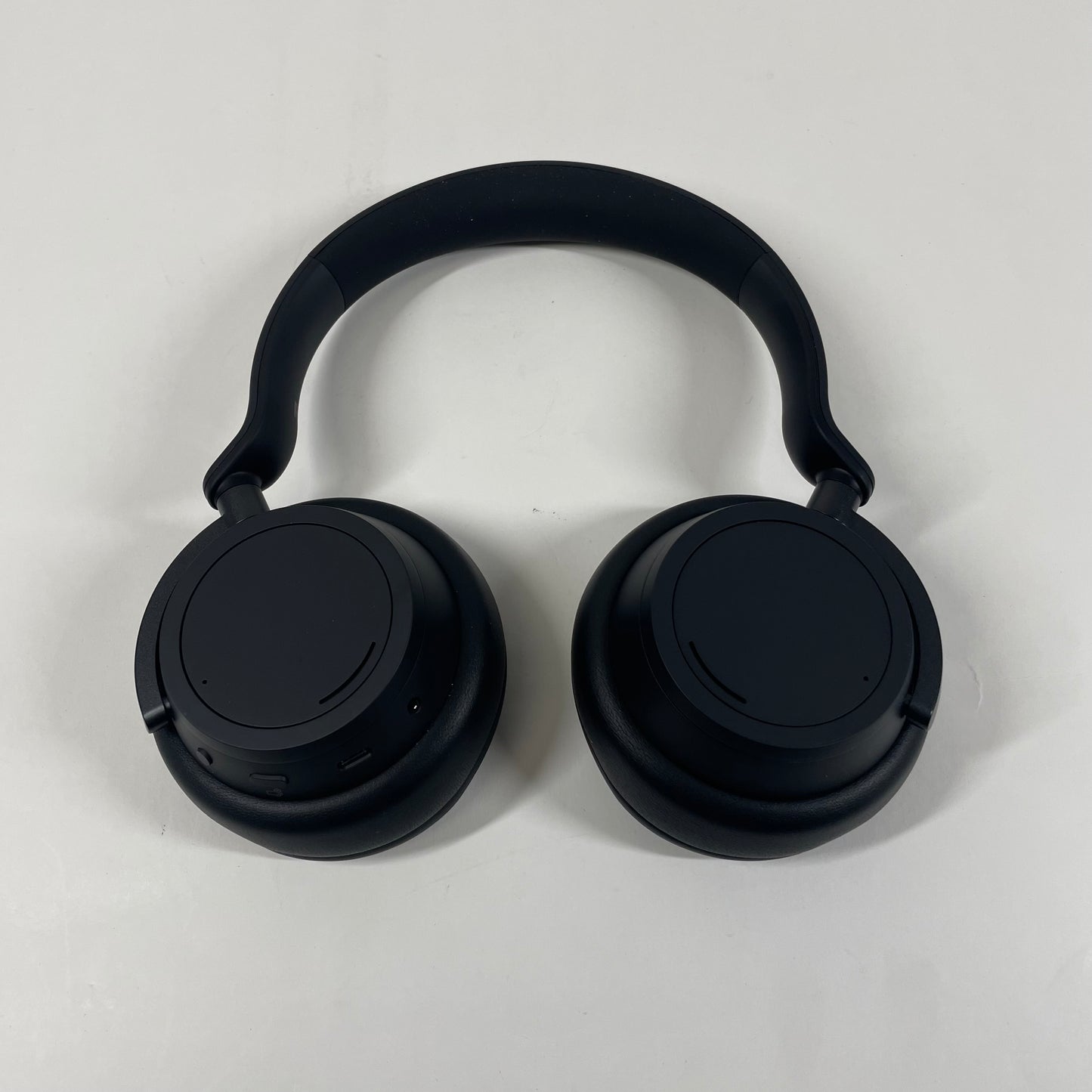 Microsoft Surface Headphones 2 Noise-Cancelling Over-Ear Bluetooth Headphones