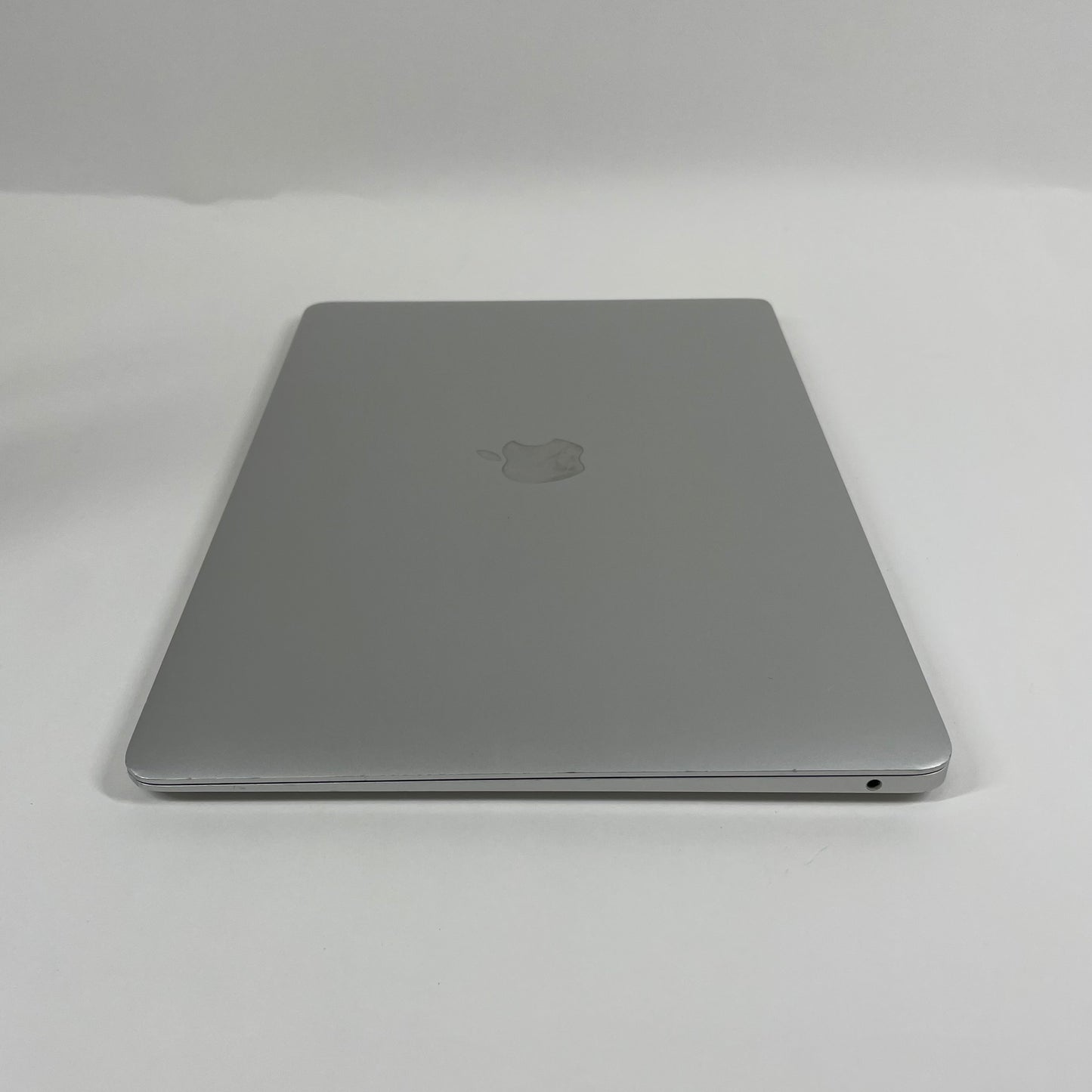 2018 Apple MacBook Air 13.3" i5 1.6GHz 16GB RAM 256GB SSD Silver MREC2FN/A