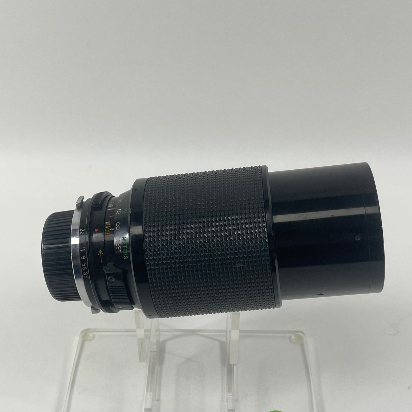 Vivitar VMC Macro Focusing Auto Zoom 70-210mm f/3.5 For Minolta MD 