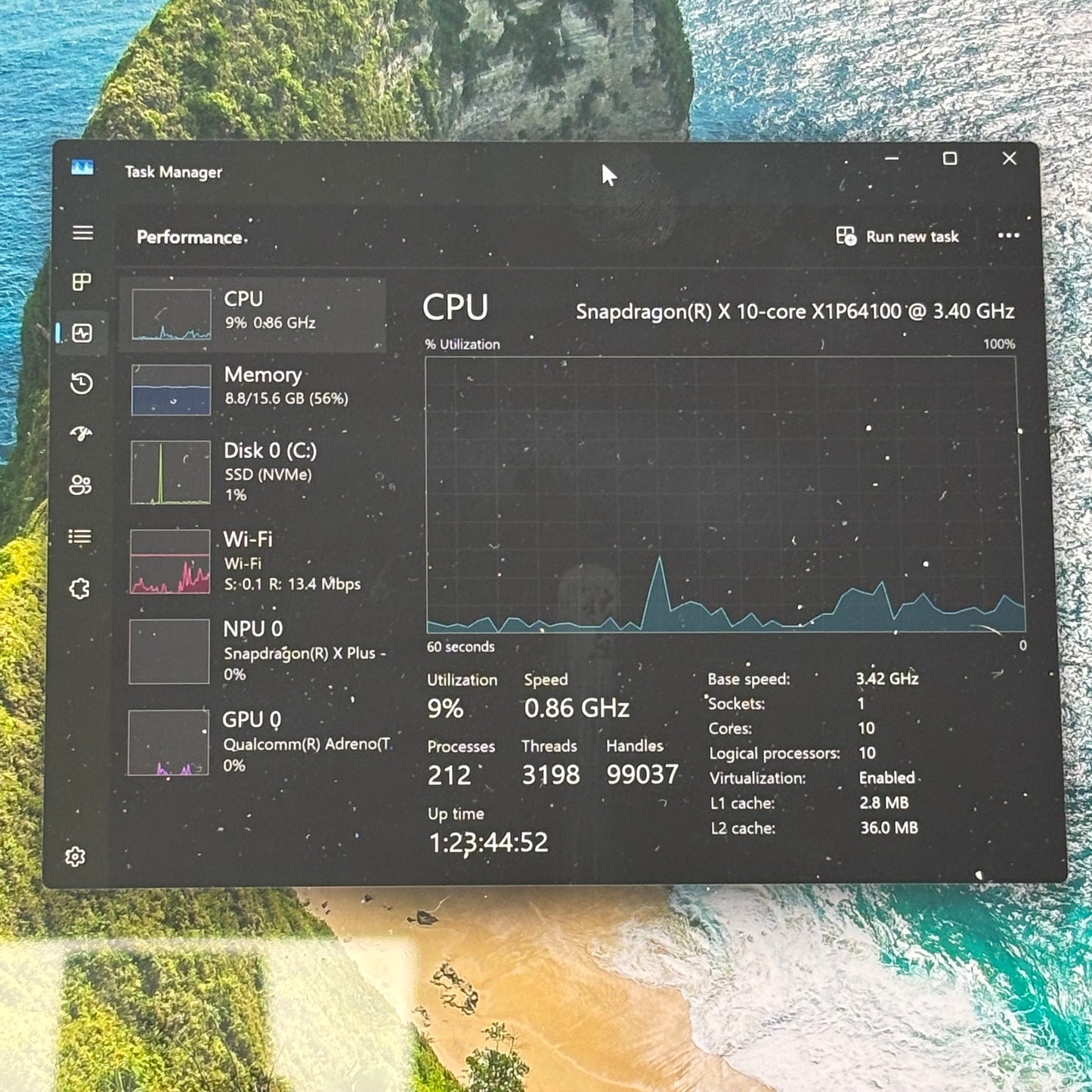 Microsoft Surface Pro- Copilot + PC 2076 13" Snapdragon X Elite 3.42GHz 16GB RAM