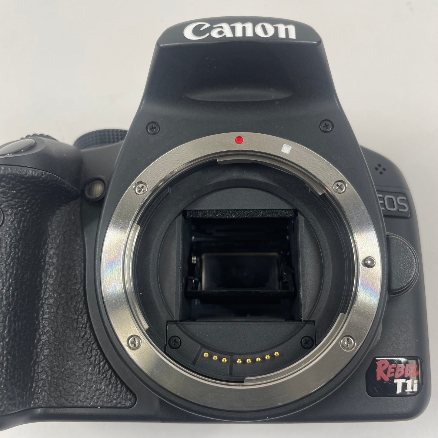 Canon EOS Rebel T1i 15.1MP Interchangeable-Lens DSLR Camera