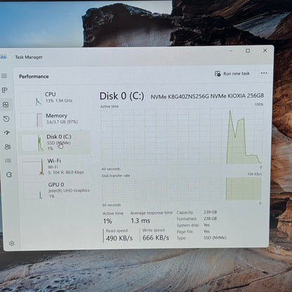 Dell Vostro 5620 16"  i5-7300HQ 1.7GHz 4GB RAM 256GB SSD INTEL(R) UHD GRAPHICS