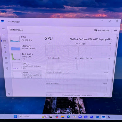 Samsung Galaxy Book3 Ultra NP960XFH 16" i7 10750H 2.4GHz 16GB RAM 1TB SSD 