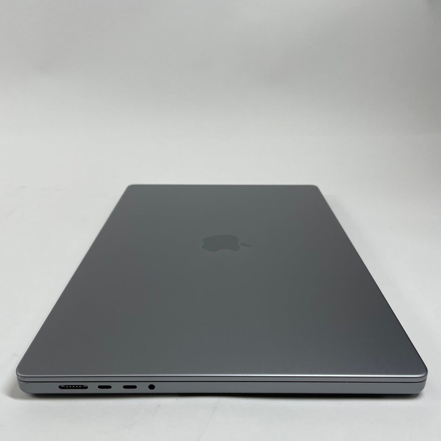 2021 Apple MacBook Pro 16" M1 Pro 16C GPU 3.2GHz 16GB RAM 1TB SSD A2485