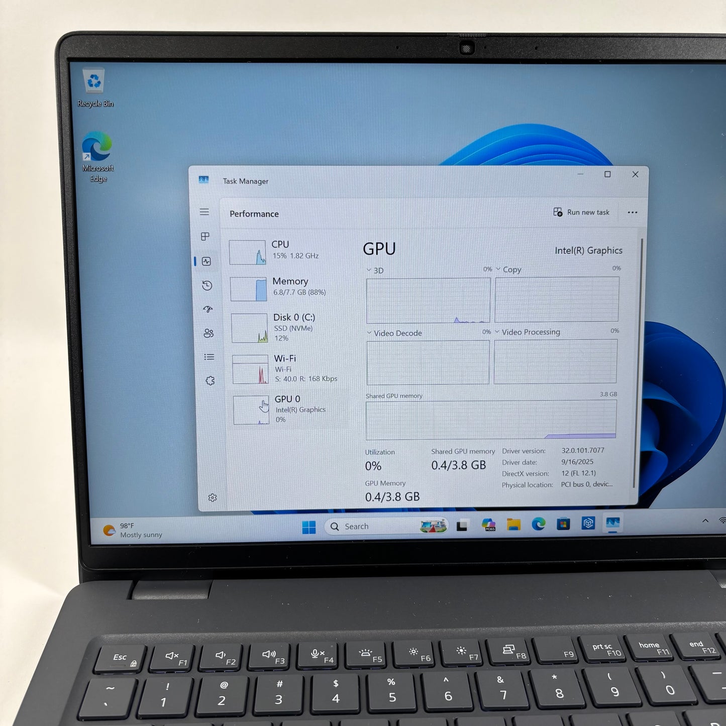 Dell Pro 14 P193G 14" Intel Core 5 120U 1.4GHz 8GB RAM 250GB SSD