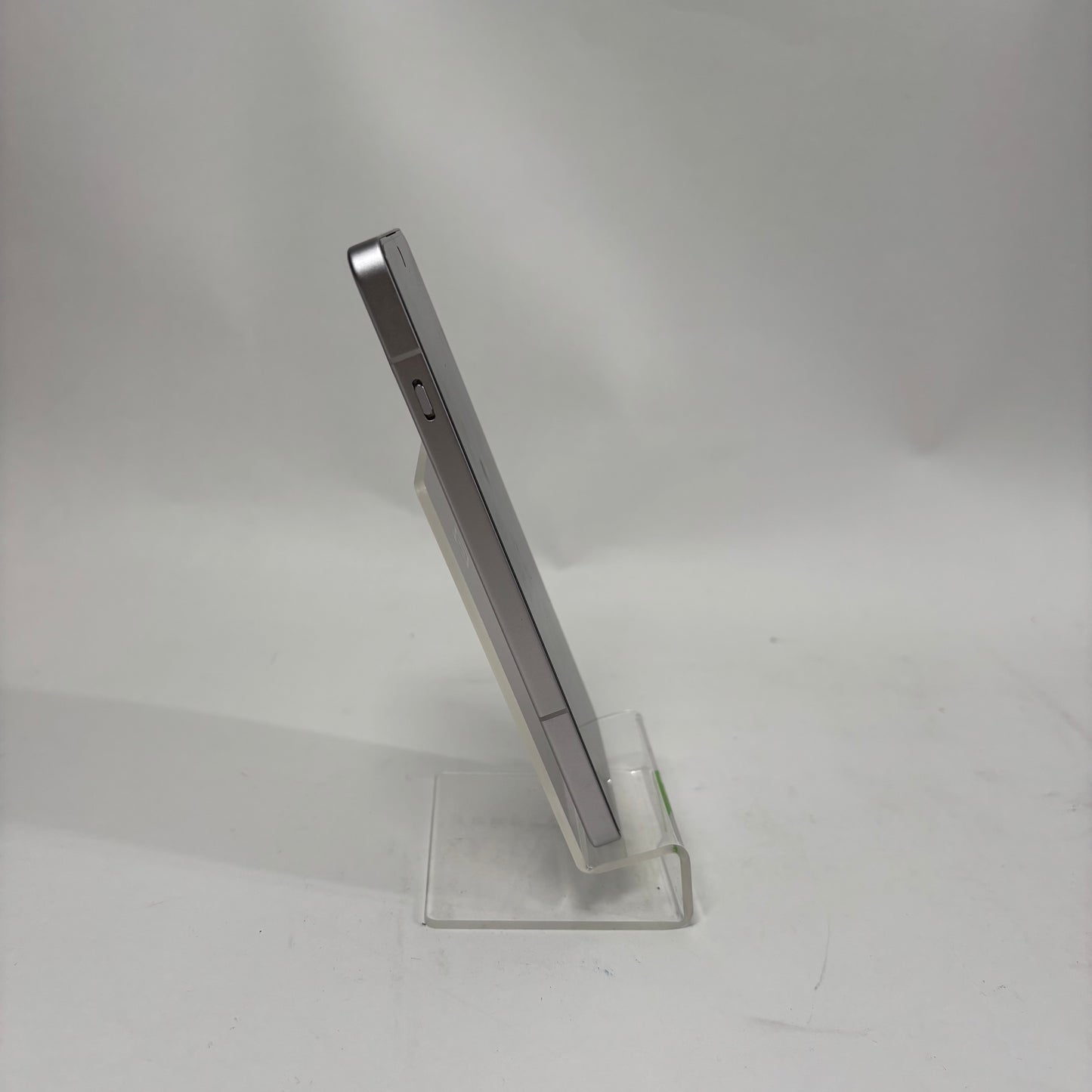 Factory Unlocked OnePlus 13R 256GB 16.0 Silver CPH2647