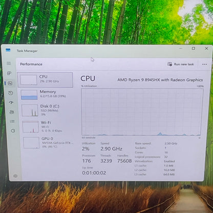 Lenovo Legion Pro 5 16" Ryzen 9 8945HX 2.5GHz 16GB RAM 1TB SSD GeForce RTX 5060