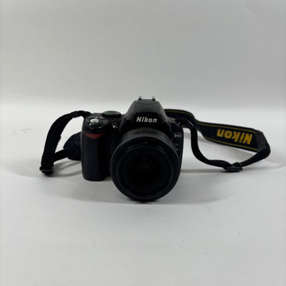 Nikon D40 6.1MP DSLR Camera