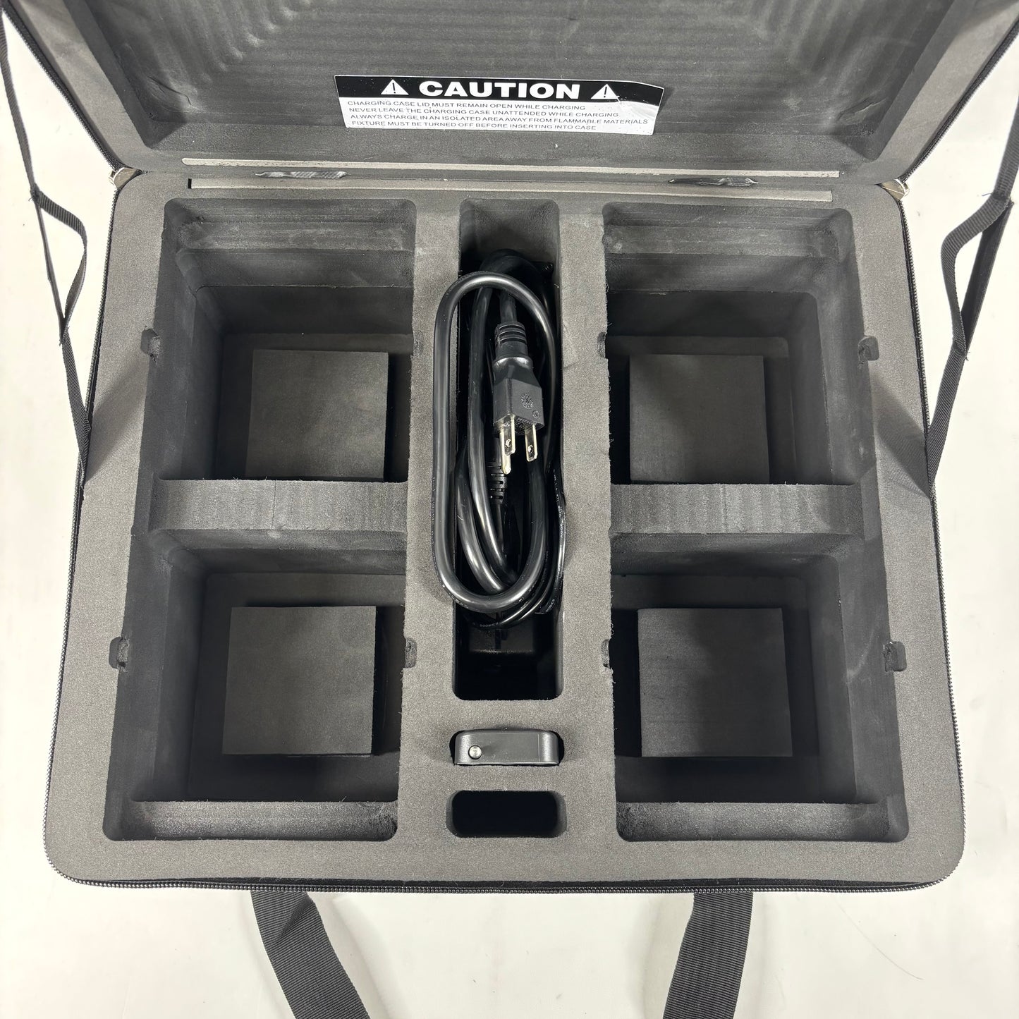 Chauvet DJ Freedom Par Carrying Case FREEDOMPARQ9X4