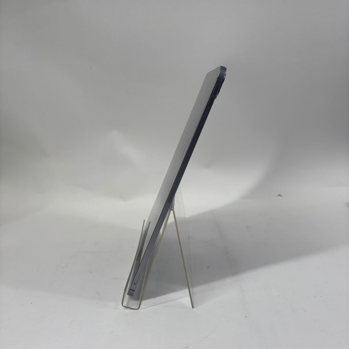 WiFi Only Apple iPad Pro 12.9" 6th Gen 512GB Space Gray MP623LL/A