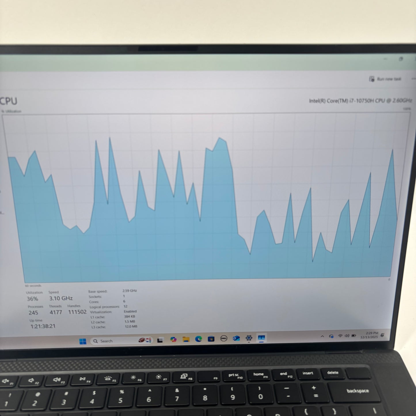 Dell XPS 15 15.6-in i7-10750H 5.0 GHz 16GB RAM 512GB SSD