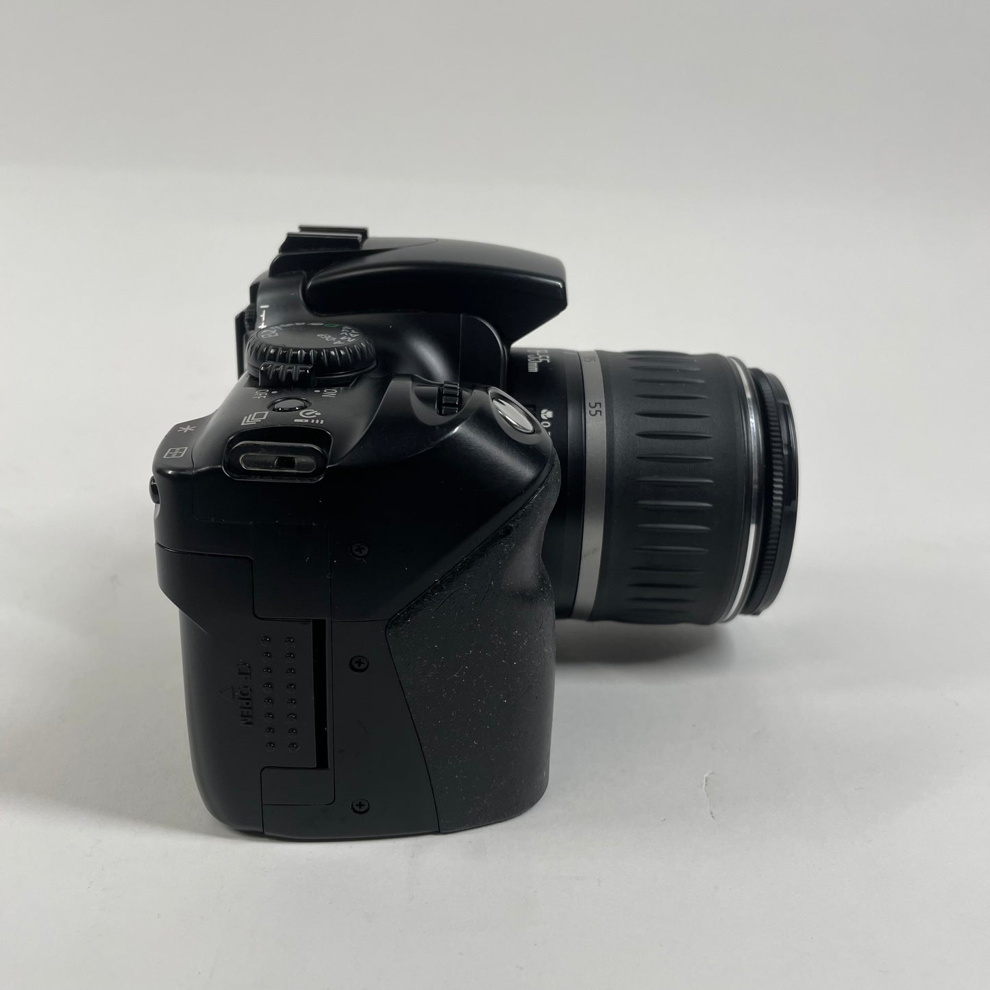 Broken Canon Digital Rebel 6.3 Popular Line of Entry-Level DSLR Cameras(Still Works Fine)