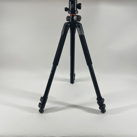 Vanguard Alta Pro 263AT Highly Versatile, 3-Section Aluminum Tripod 0X90352