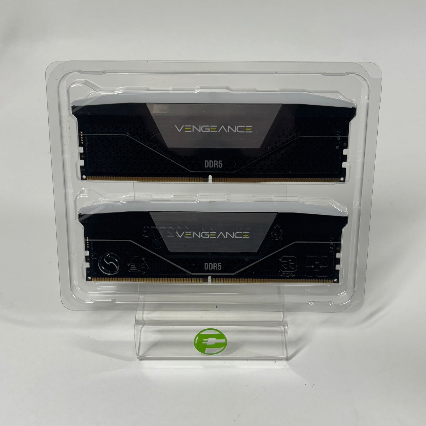 Corsair Vengeance RGB Pro 32GB (2x16GB) RAM DDR5 6400MHz CMH32GX5M2E6000C36