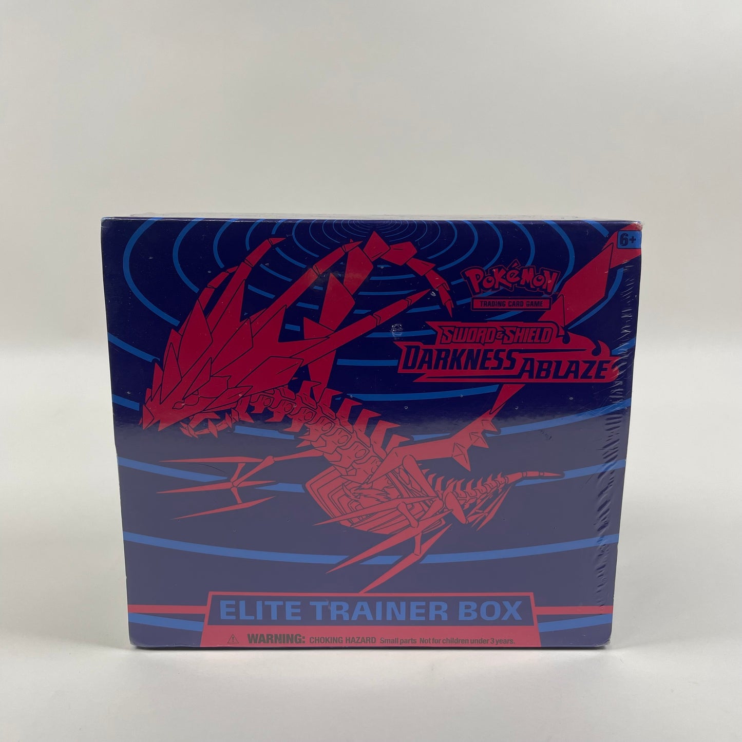 New Pokémon TCG Sword & Shield Darkness Ablaze Elite Trainer Box