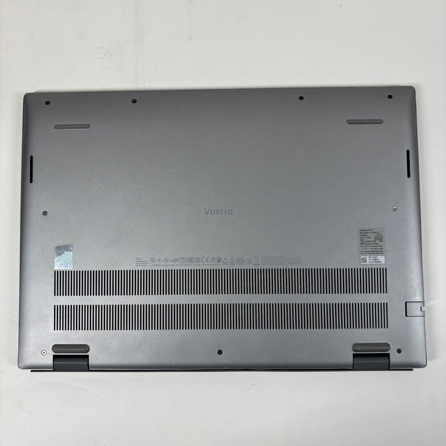 Dell Vostro 5620 16"  i5-7300HQ 1.7GHz 4GB RAM 256GB SSD INTEL(R) UHD GRAPHICS