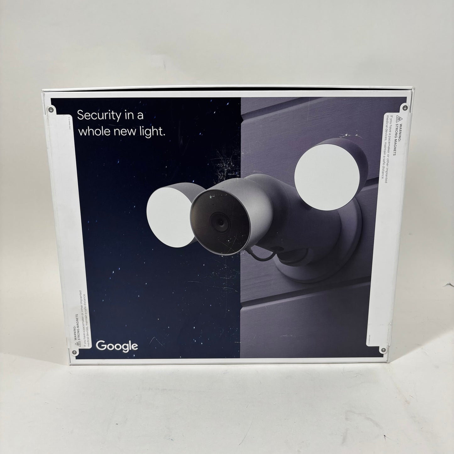 New Google Nest Cam with Floodlight Smart Outdoor Security Camera GA02411-US