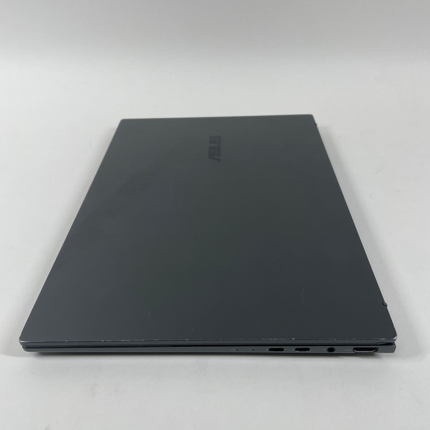 Asus Zenbook 14 Q415M 14" Core Ultra 5 125H 1.2GHz 8GB RAM 512GB SSD