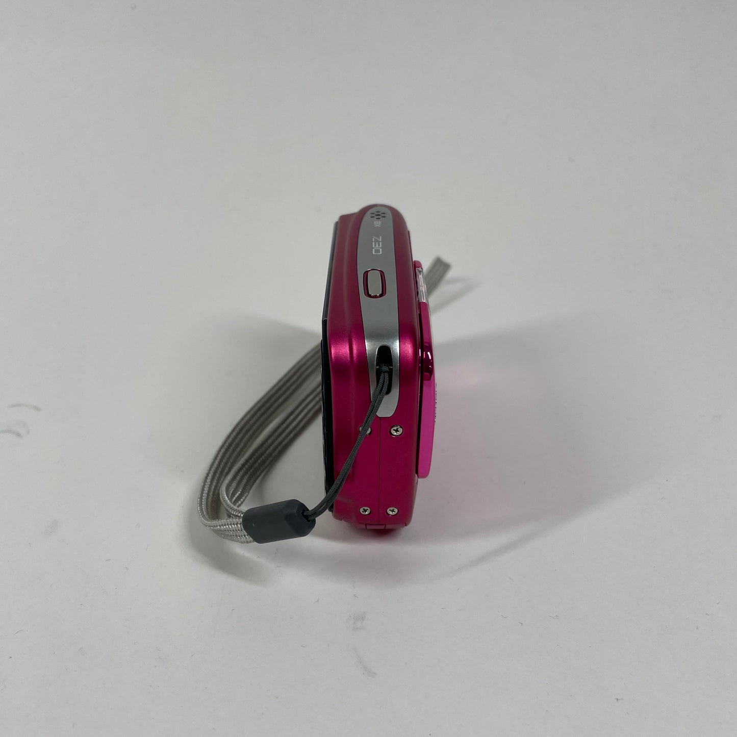 Broken Fujifilm FinePix Z Z30 10.0MP Compact Digital Camera