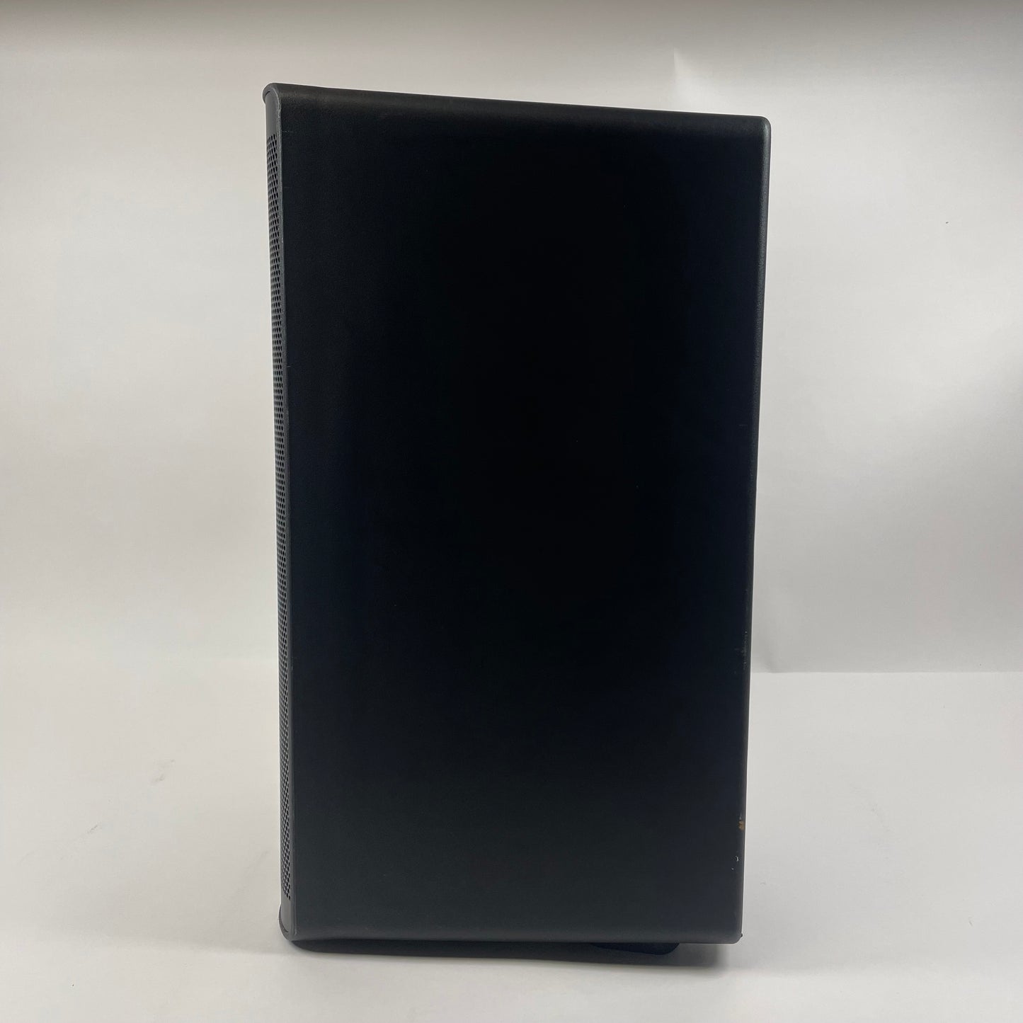 Harbinger vari v1112 Versatile, 12-in, 2-Way Powered Loudspeaker Black V1112