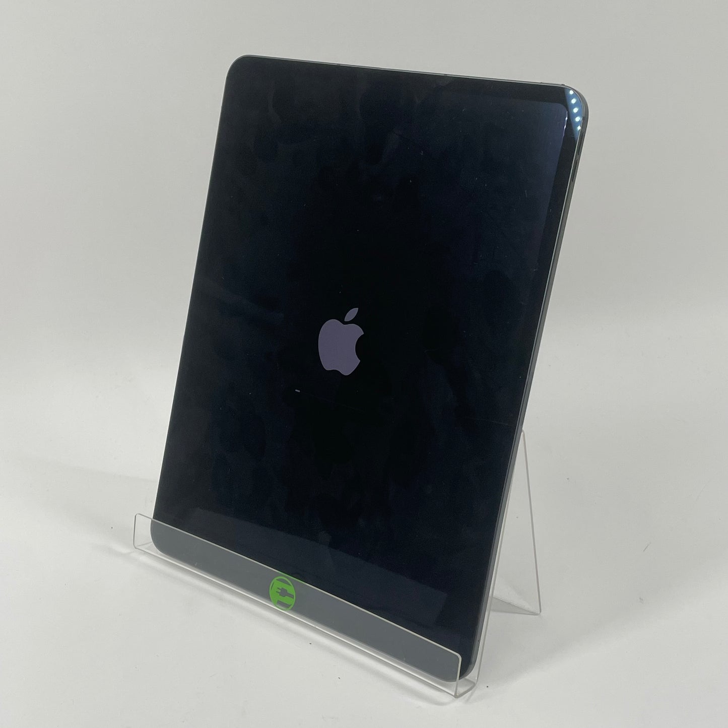 WiFi Only Apple iPad Pro 13" M5 256GB Space Gray ME7W4LL/A