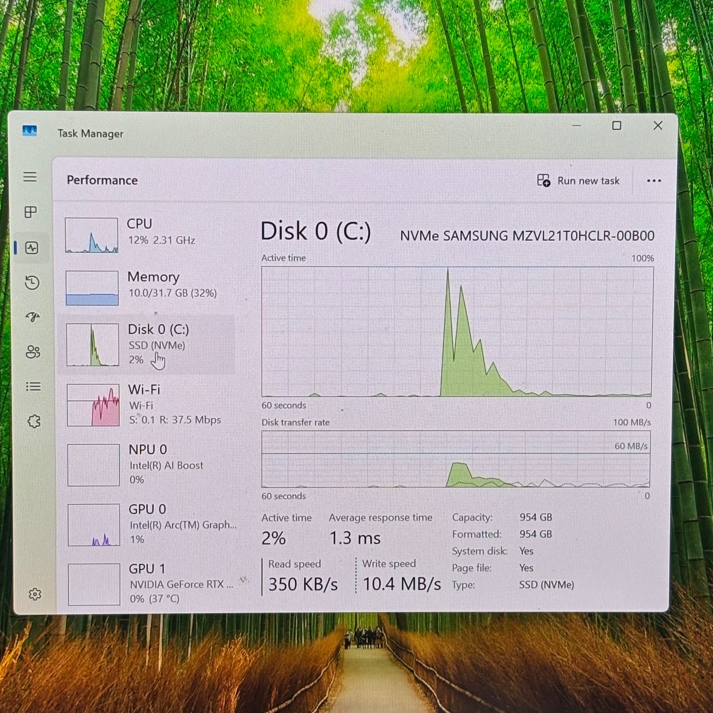 MSI Stealth 16 AI Studio Core Ultra 9 185H 3.8GHz 32GB RAM 1TB GeForce RTX 4070