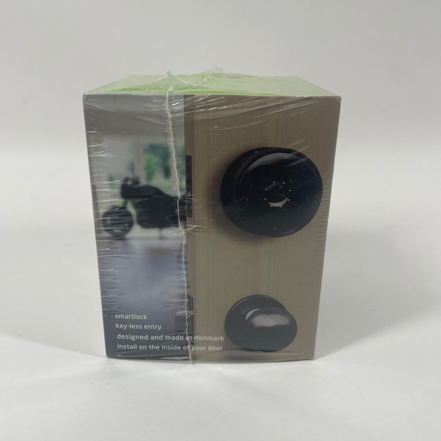 New Danalock Smartlock V3 Wireless, Motorized Retrofit Smart Lock  Black BT100BC