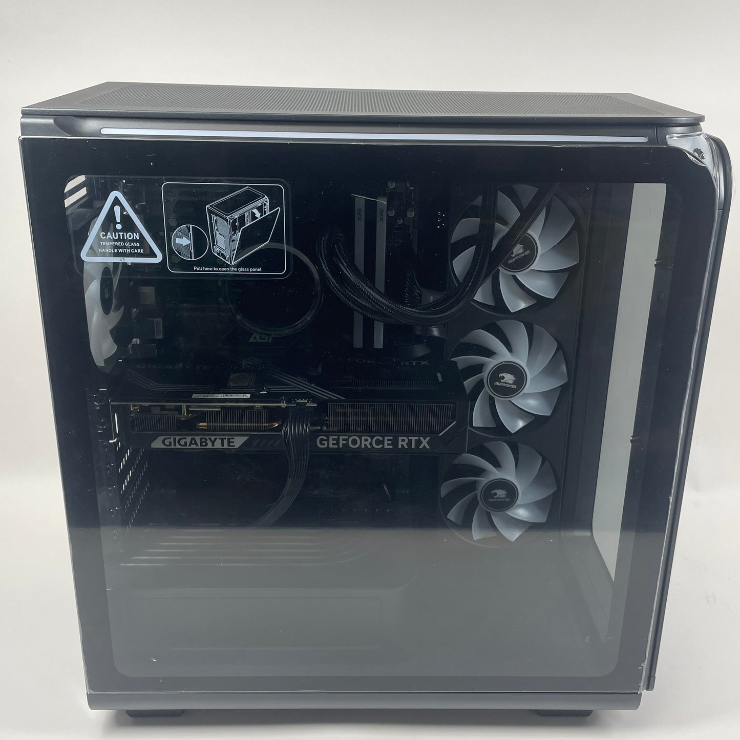 iBuyPower Element Pulse x Ryzen 7 9800X3D 32GB RAM 2TB SSD GeForce RTX 5070