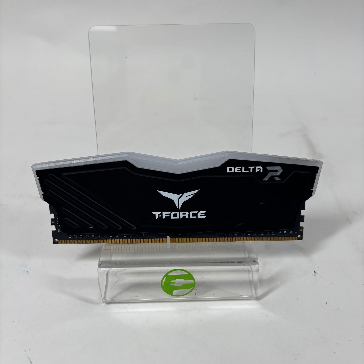 TeamGroup T-Force Delta RGB 16GB (1x16GB) RAM DDR4 3200MHz TF3D416G3200HC16FBK