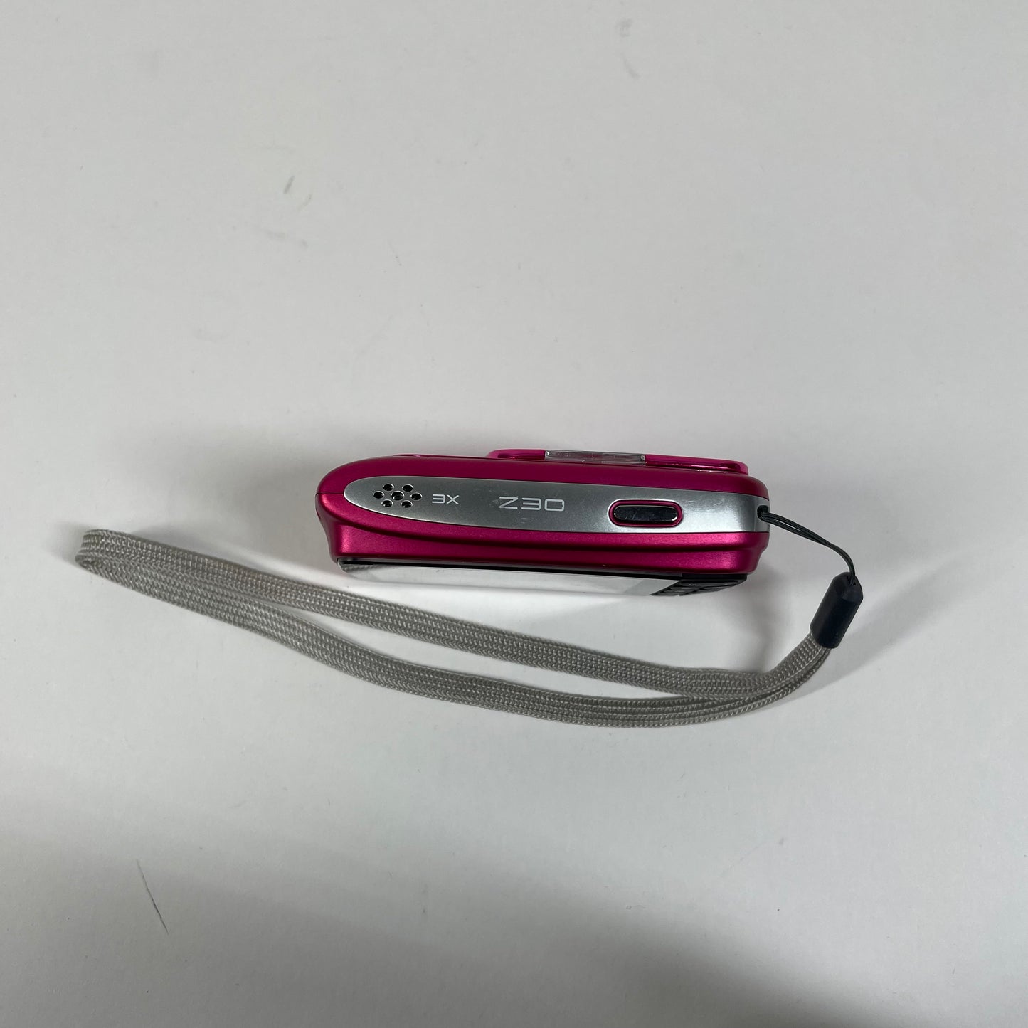 Broken Fujifilm FinePix Z Z30 10.0MP Compact Digital Camera