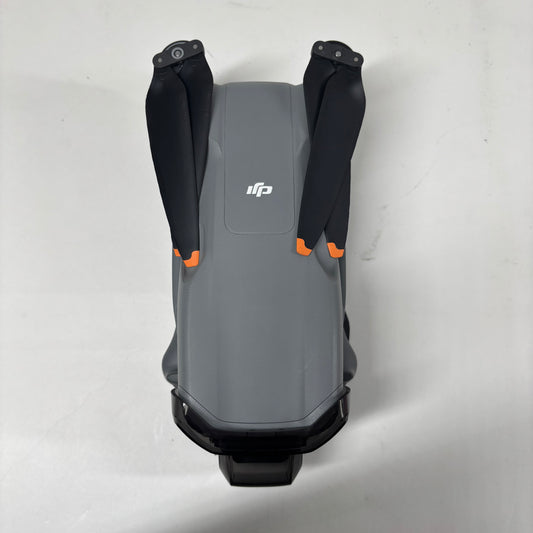 DJI Air 3 4K Quadcopter Camera Drone EB3WBC