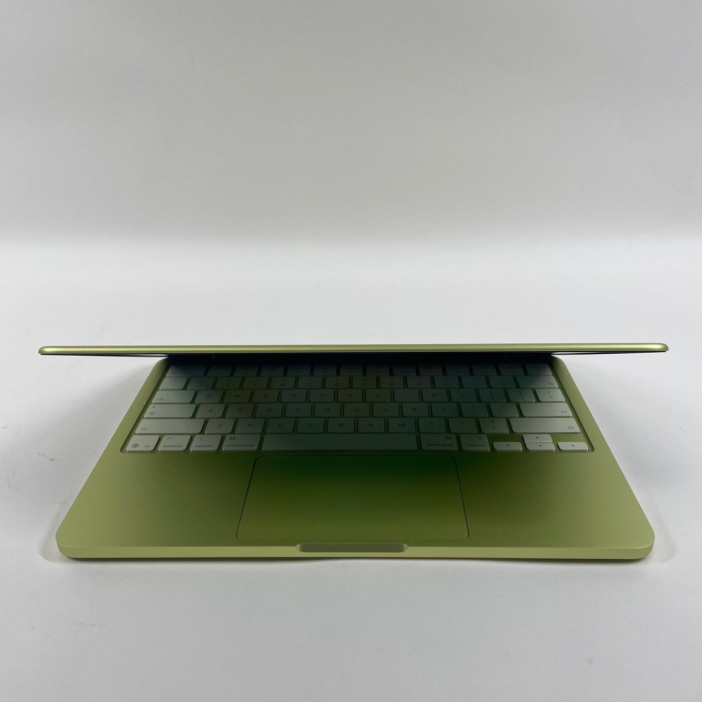 2026 Apple MacBook Neo 13" A18 Pro 5C GPU 4.0GHz 8GB RAM 256GB SSD MHFD4LL/A