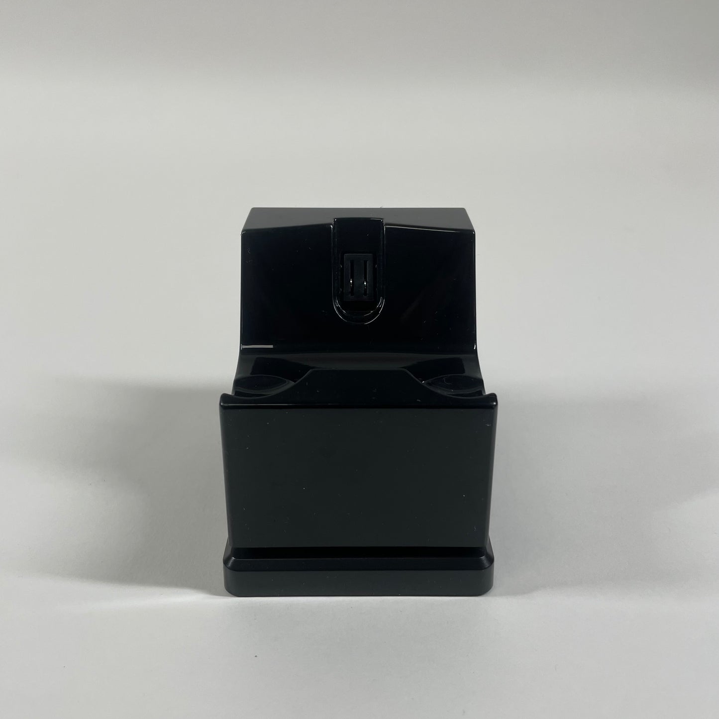 Sony PlayStation 4 PS4 PS4 Single-Controller Charging Stand Black  1346333-02