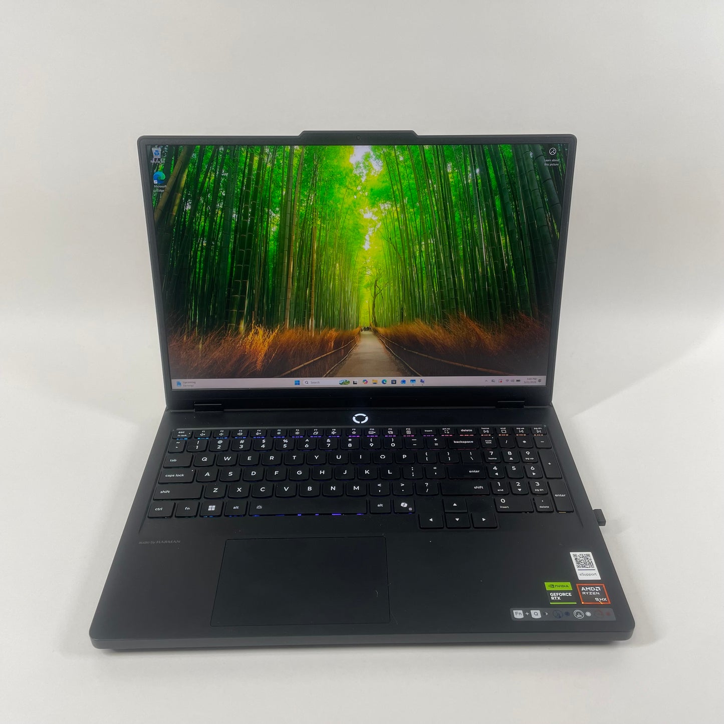 Lenovo Legion Pro 5 16" Ryzen 9 8945HX 2.5GHz 16GB RAM 1TB SSD GeForce RTX 5060