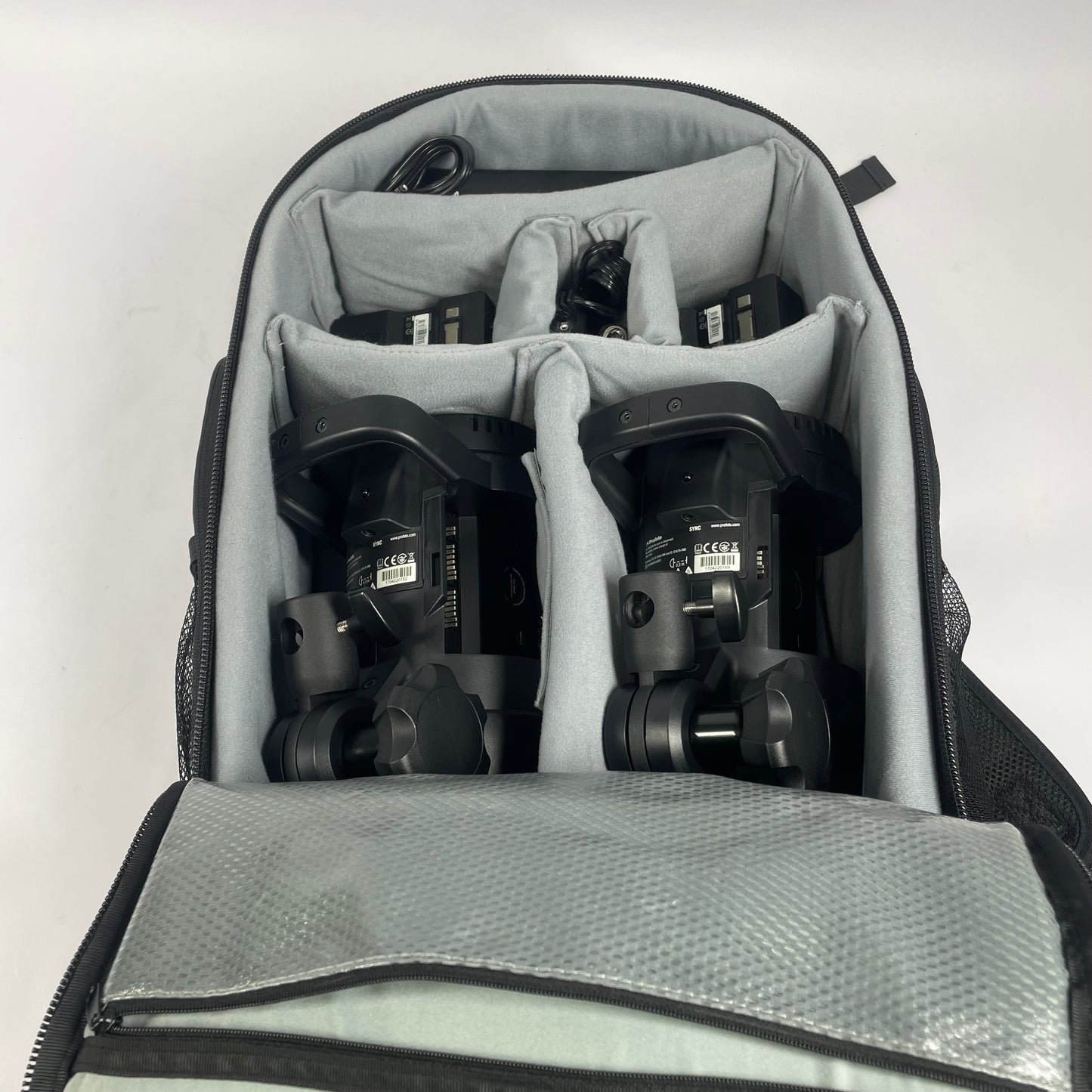 Profoto B1X 500 AirTTL, Battery-Powered 500Ws Cordless Studio Monolight 901027