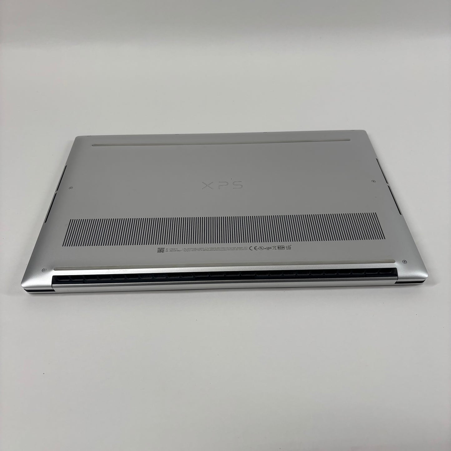 Dell XPS 15 15.6-in i7-10750H 5.0 GHz 16GB RAM 512GB SSD