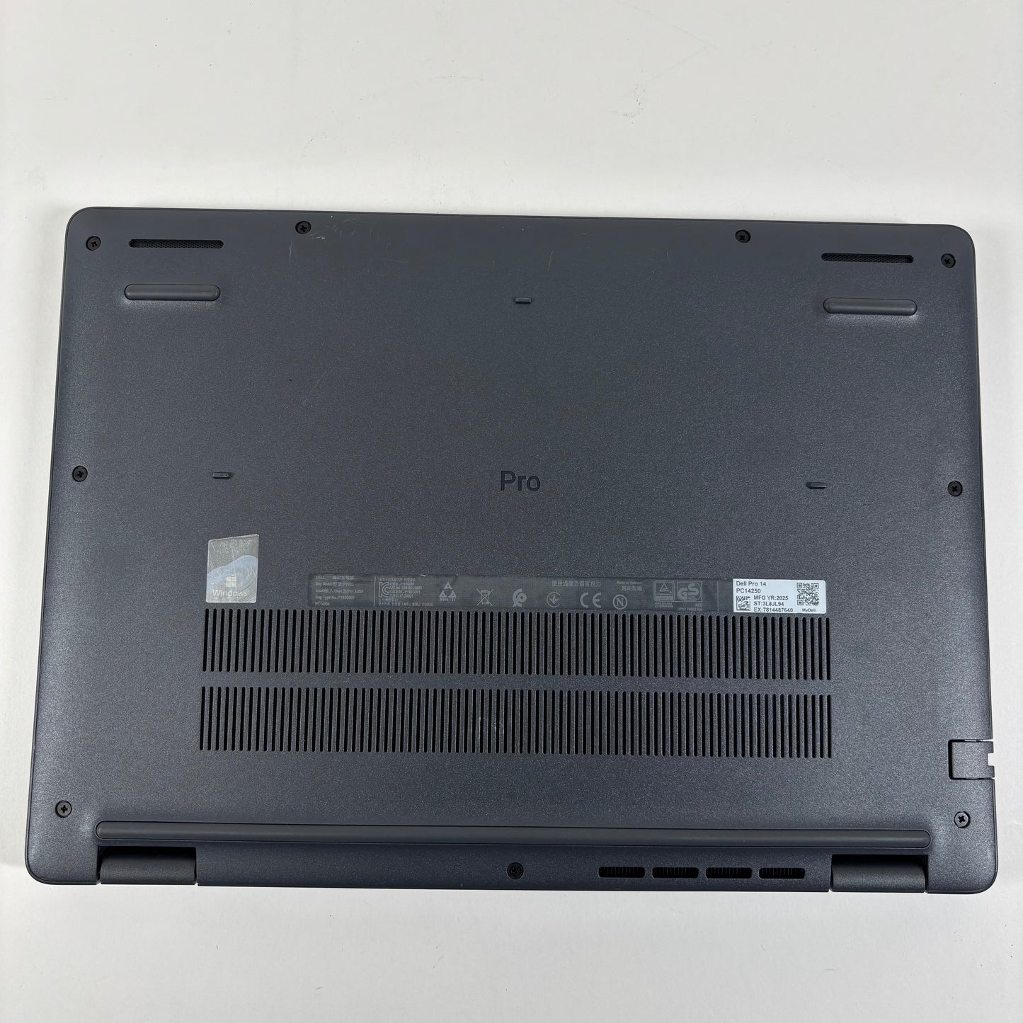 Dell Pro 14 P193G 14" Intel Core 5 120U 1.4GHz 8GB RAM 250GB SSD