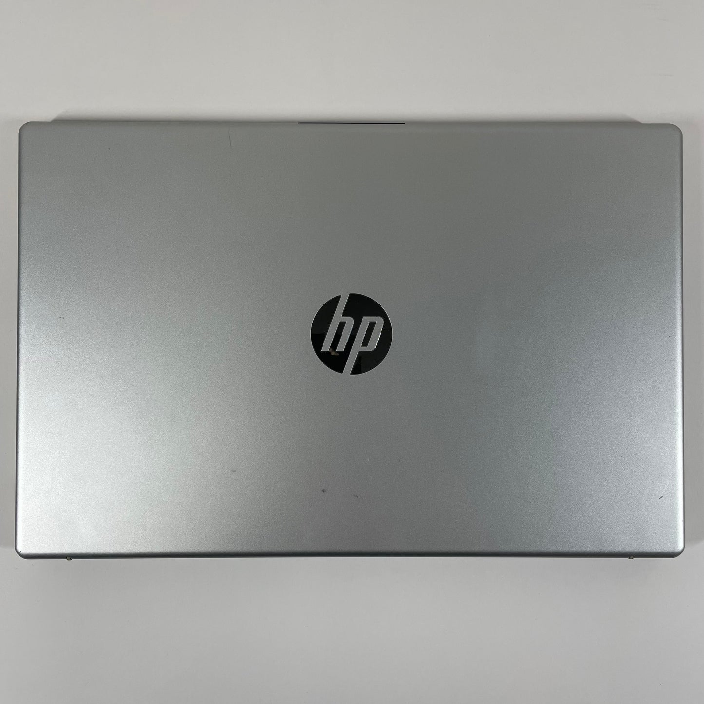 HP Laptop 15-FC0025DX 15.6" AMD Ryzen 5 7520 2.8GHz 8GB RAM 512GB SSD