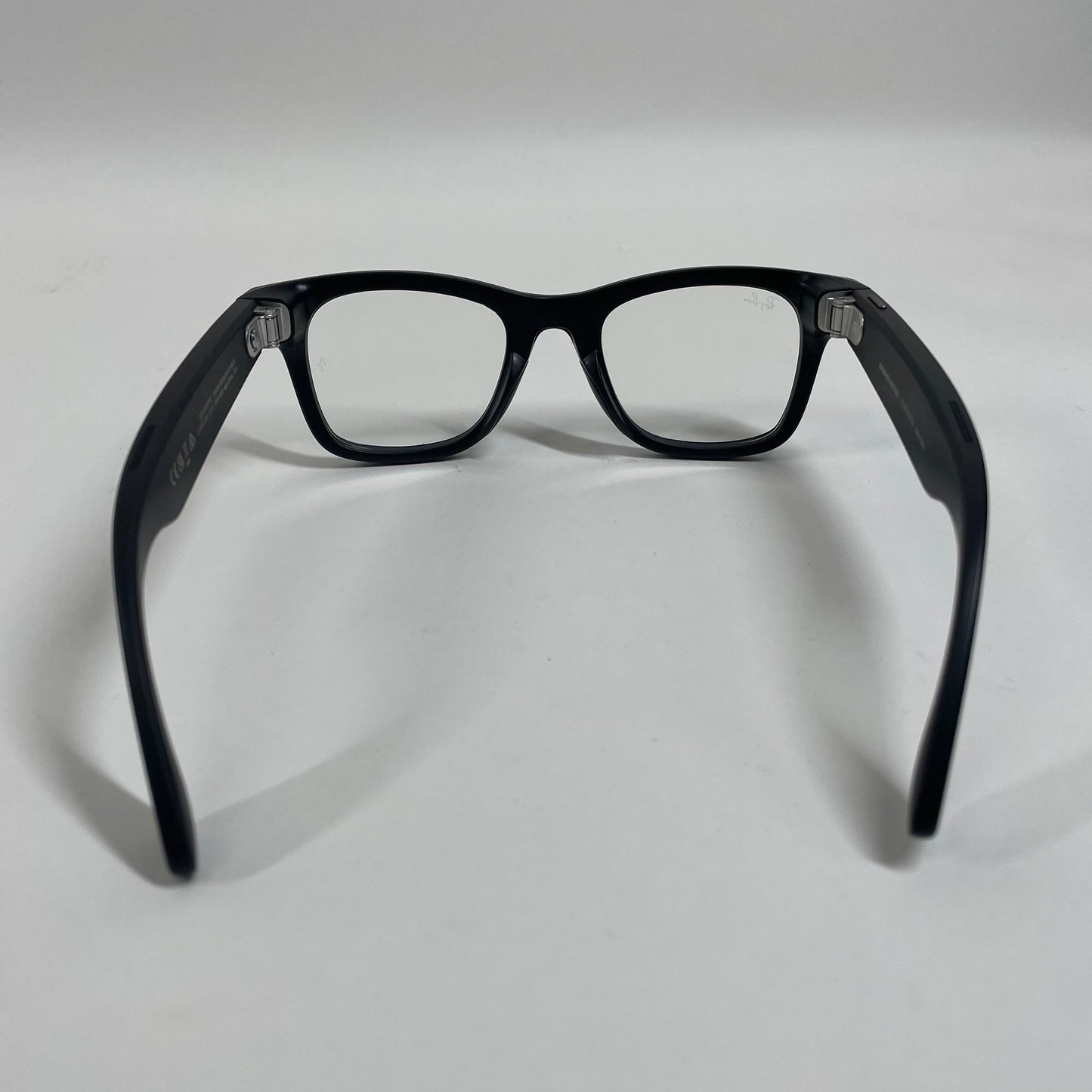 Ray-Ban Meta Wayfarer Gen 1 Matte Blk Transitions RW4006 601S1M AI Smart Glasses