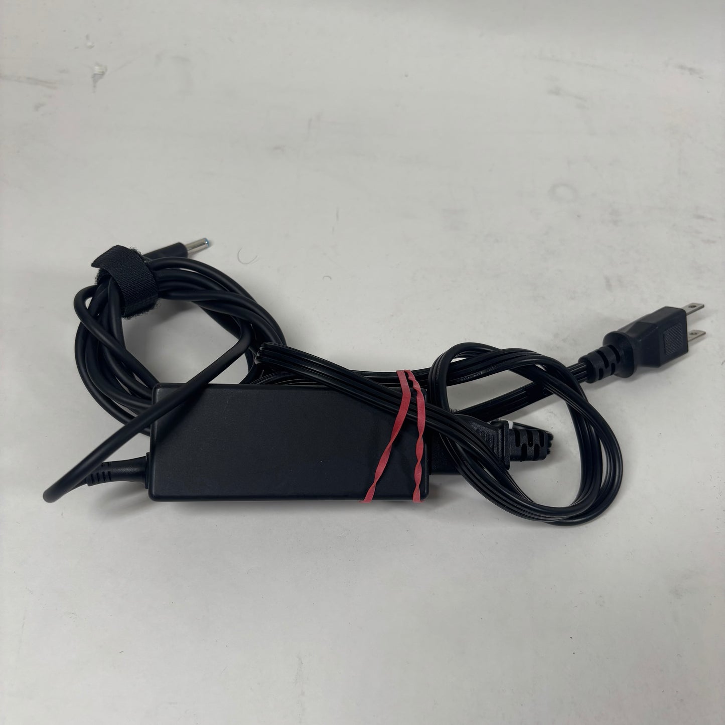 HP Pavilion 17-CN4071CL 17.3" Core 7 150U 1.8GHz 16GB RAM 512GB SSD