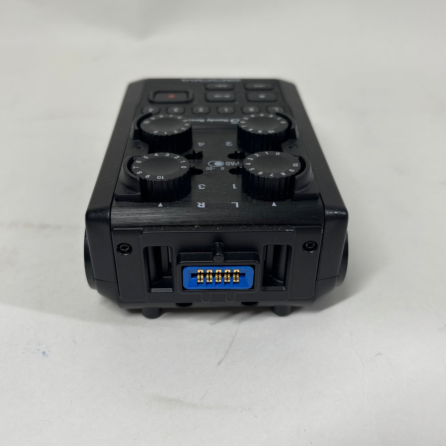 Zoom H6 Handy Recorder Versatile, Portable, 6-Track Digital Audio Recorder ZH6E