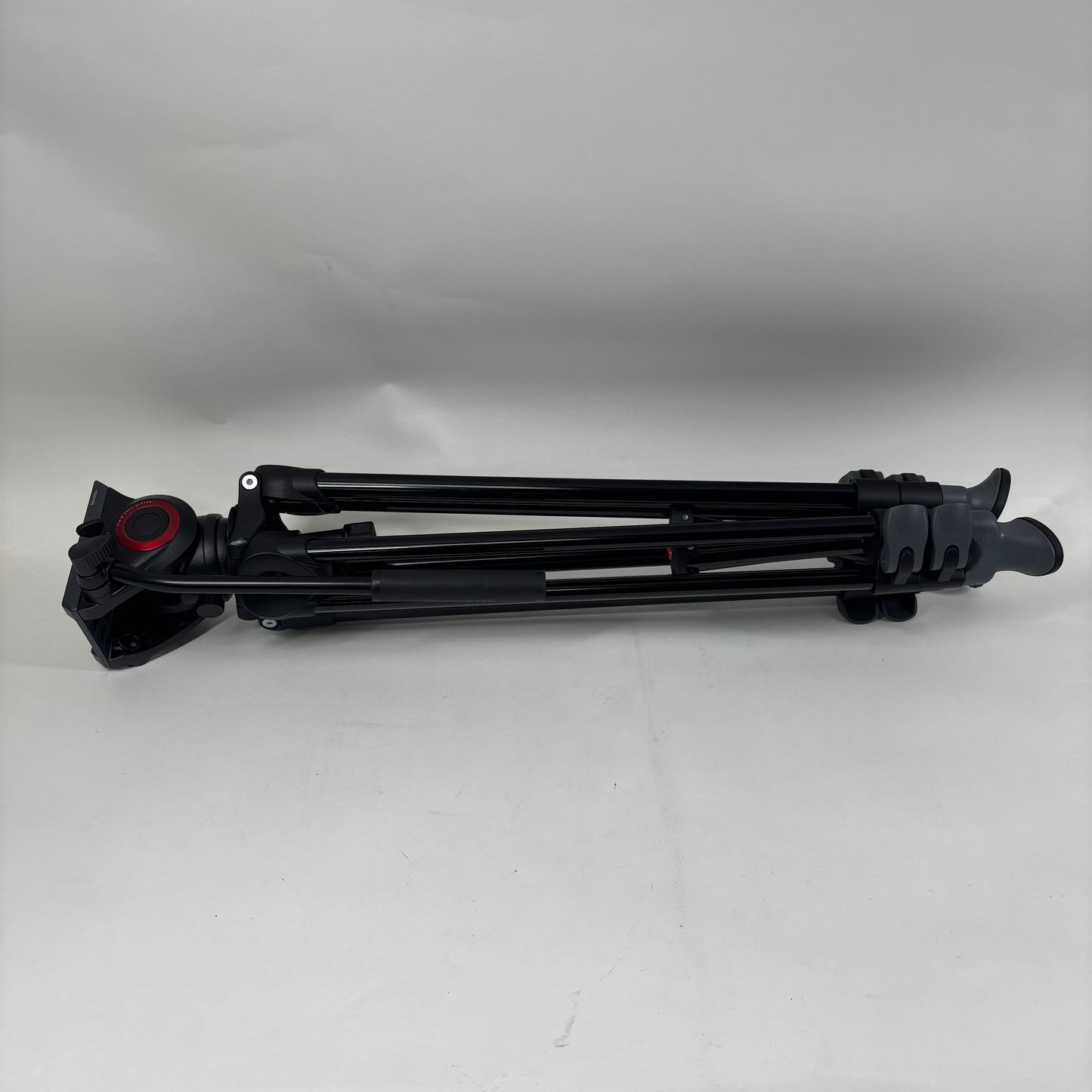 Manfrotto MVT502AM Lightweight, Aluminum Telescopic Twin-Leg Video Tripod 