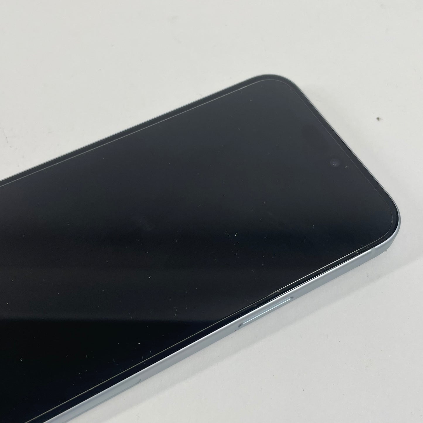 Factory Unlocked Apple iPhone 15 Plus 128GB Starlight MTXV3LL/A