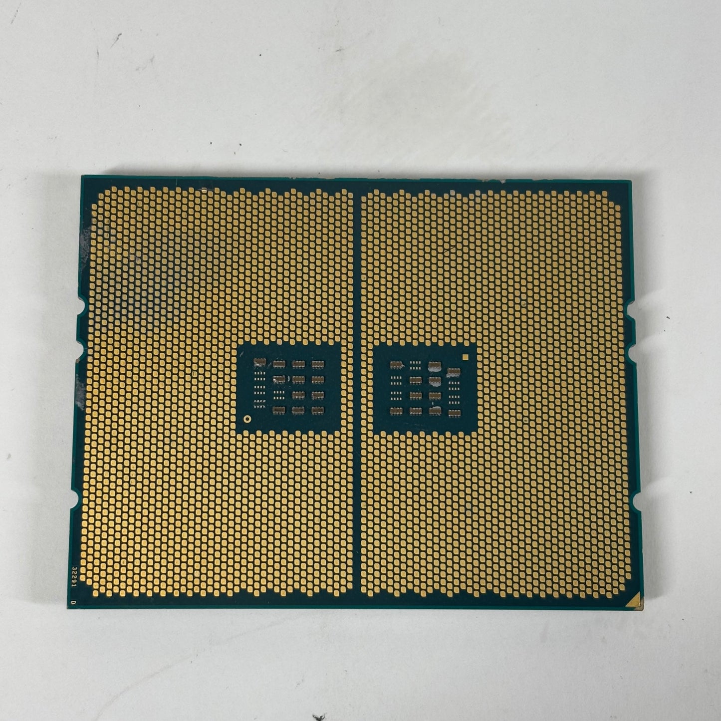 AMD 7252 3.10GHz 8 Core 100-000000080 16 Thread SP3